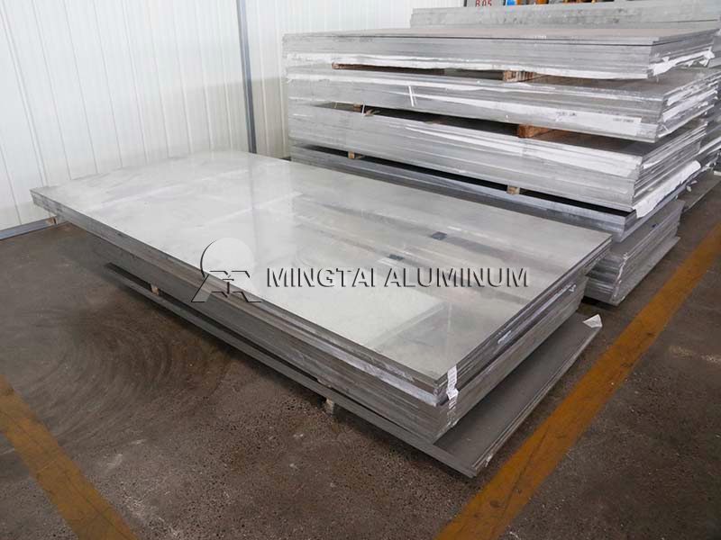 ultra-wide-aluminum-plate-1