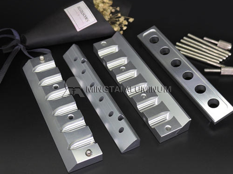 Mold aluminum