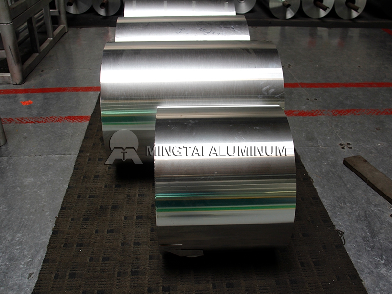 aluminium foil roll