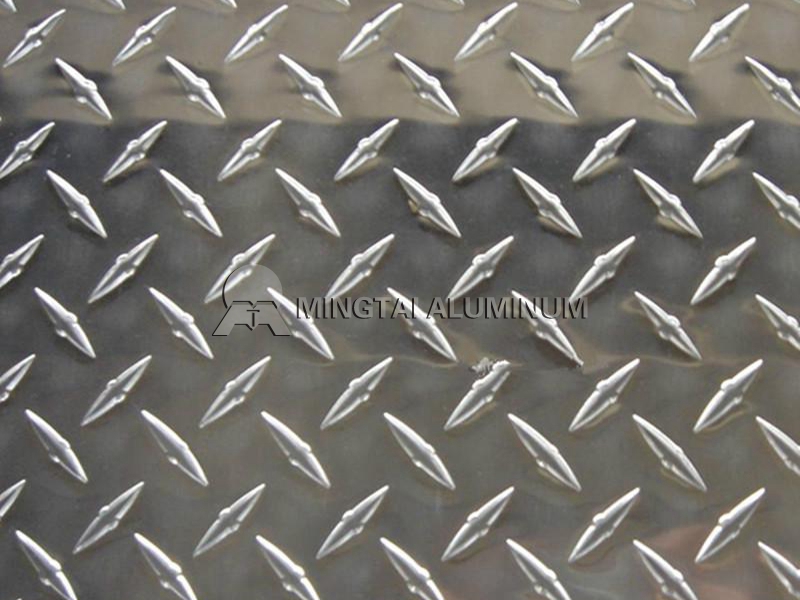 Aluminum diamond plate