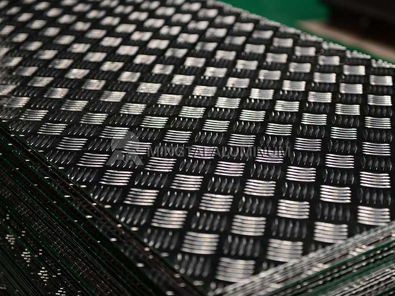 1060 Aluminum Tread Plate (4)